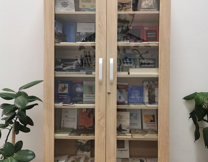 Noutăți la raft, la Biblioteca Municipală ”Laurențiu Ulici”din Sighet Noutăți la raft, la Biblioteca Municipală ”Laurențiu Ulici”din Sighet