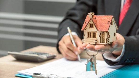 Cât te costă, de fapt, o casă luată pe credit Cât te costă, de fapt, o casă luată pe credit