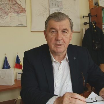 Subvenții pentru crescătorii de păsări și porcine