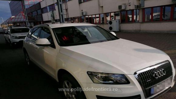 Mașină căutată în Italia, recuperată de polițiștii de frontieră din cadrul ITPF Sighetu Marmației Mașină căutată în Italia, recuperată de polițiștii de frontieră din cadrul ITPF Sighetu Marmației