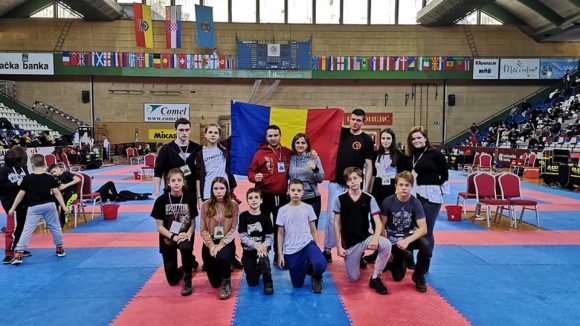 Medalii pentru sportivii de la Ultimate Kickboxing la Cupa Europeană Karlovac Medalii pentru sportivii de la Ultimate Kickboxing la Cupa Europeană Karlovac