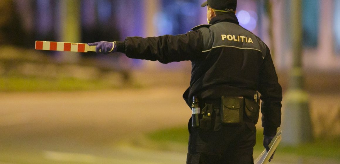 Poliţiştii Serviciului de Investigare a Criminalităţii Economice au intensificat controalele în această perioadă