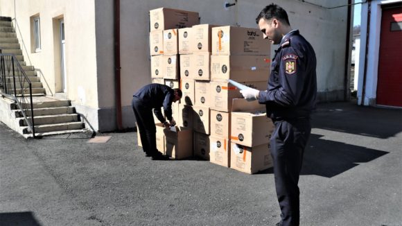 VIDEO | Echipamente de protecție pentru cei din linia întâi a luptei împotriva răspândirii noului Coronavirus