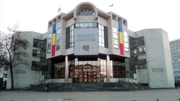 VIDEO | Acces restricționat la serviciul de probațiune Maramureș VIDEO | Acces restricționat la serviciul de probațiune Maramureș