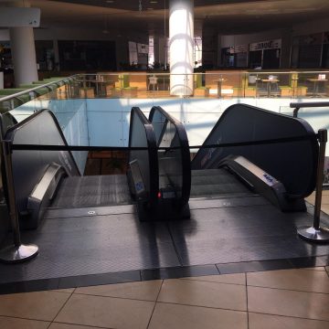 Se închid magazine non-alimentare în mall-uri. Se iau și măsuri legate de organizarea accesului clienților în magazinele alimentare Se închid magazine non-alimentare în mall-uri. Se iau și măsuri legate de organizarea accesului clienților în magazinele alimentare