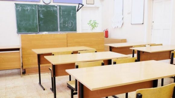 Se închid școlile o săptămână din cauza coronavirusului