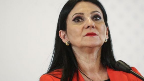 Sorina Pintea a cerut să fie transportată din arest la spitalul Sfânta Maria, invocând probleme de sănătate Sorina Pintea a cerut să fie transportată din arest la spitalul Sfânta Maria, invocând probleme de sănătate