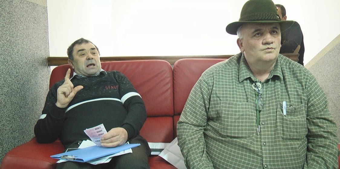 VIDEO | Pensionarii forestieri din Moisei, nemulțumiți de pensiile primite VIDEO | Pensionarii forestieri din Moisei, nemulțumiți de pensiile primite
