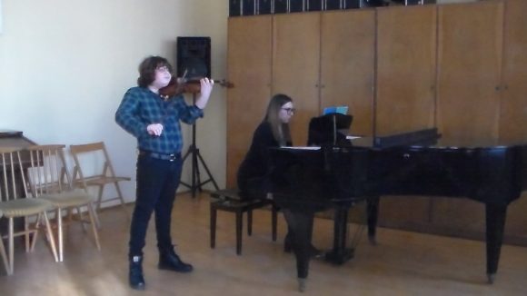 VIDEO | Trei sigheteni au participat la faza zonală a Olimpiadei de Interpretare Instrumentală