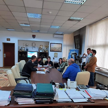 Gabriel Zetea: ”Recomandăm evitarea ședințelor și întâlnirilor la care participă grupuri mari de persoane” Gabriel Zetea: ”Recomandăm evitarea ședințelor și întâlnirilor la care participă grupuri mari de persoane”