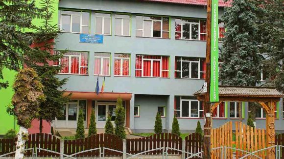 Platformă digitală în sprijinul dascălilor Platformă digitală în sprijinul dascălilor