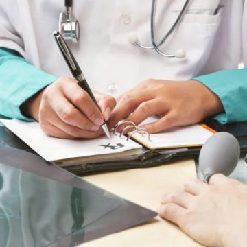 VIDEO | Cabinetele policlinicilor s-au închis, iar sarcinile medicilor specialiști au fost preluate de către medicii de familie VIDEO | Cabinetele policlinicilor s-au închis, iar sarcinile medicilor specialiști au fost preluate de către medicii de familie