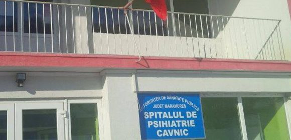 VIDEO | Angajații Spitalului de Psihiatrie Cavnic au organizat azi un protest spontan VIDEO | Angajații Spitalului de Psihiatrie Cavnic au organizat azi un protest spontan