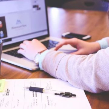 VIDEO | Admiterea pentru anul universitar 2020-2021 va fi organizată online
