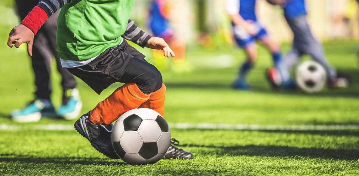 Înscrieri la fotbal pentru copii