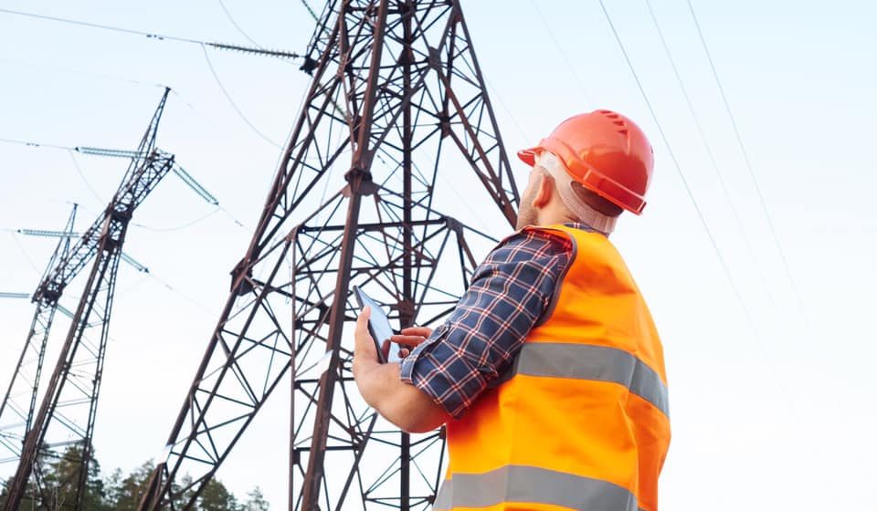 Se întrerupe alimentarea cu energie electrică în Bârsana