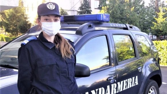 Peste 200 de verificări privind respectarea măsurii de izolare la domiciliu Peste 200 de verificări privind respectarea măsurii de izolare la domiciliu