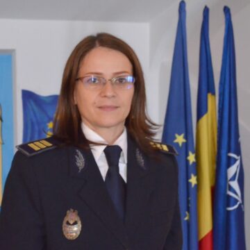 VIDEO | Iulia Stan, purtătorul de cuvânt al ITPF Sighetu Marmației, apreciată ca fiind ”Cel mai bun comunicator din M.A.I” VIDEO | Iulia Stan, purtătorul de cuvânt al ITPF Sighetu Marmației, apreciată ca fiind ”Cel mai bun comunicator din M.A.I”