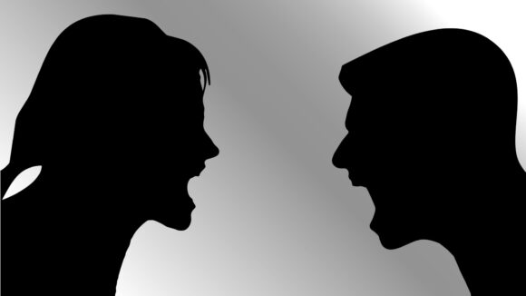 VIDEO | Agresivi verbal din pricina coronavirusului VIDEO | Agresivi verbal din pricina coronavirusului