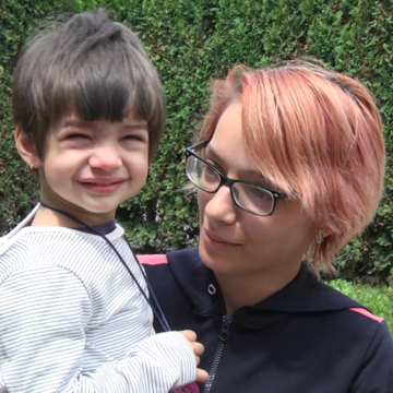 VIDEO | Izabela are nevoie de ajutorul nostru VIDEO | Izabela are nevoie de ajutorul nostru