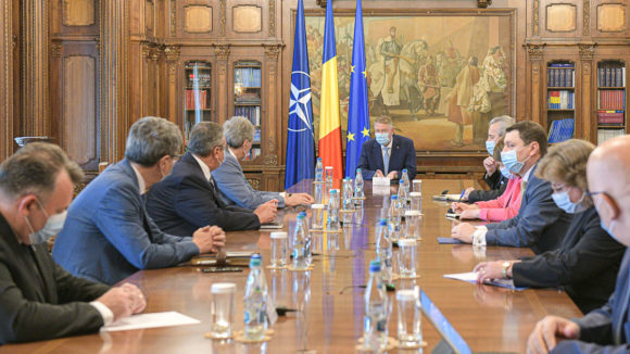 Noile reguli după care se vor organiza evenimentele private după 15 iunie. Alte măsuri de relaxare anunțate de Guvern