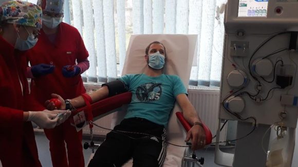 VIDEO | Prima prelevare de plasmă în Maramureș, de la un bărbat care s-a vindecat de COVID-19 VIDEO | Prima prelevare de plasmă în Maramureș, de la un bărbat care s-a vindecat de COVID-19