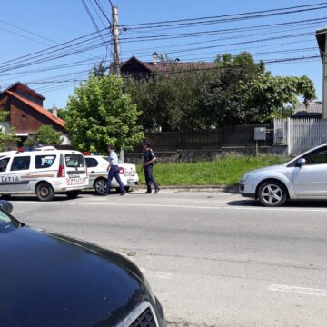 VIDEO | ACTUALIZARE | Trei mașini și o autospecială de poliție implicate într-un accident rutier în Sighetu Marmației VIDEO | ACTUALIZARE | Trei mașini și o autospecială de poliție implicate într-un accident rutier în Sighetu Marmației