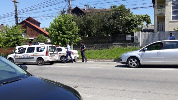 VIDEO | ACTUALIZARE | Trei mașini și o autospecială de poliție implicate într-un accident rutier în Sighetu Marmației VIDEO | ACTUALIZARE | Trei mașini și o autospecială de poliție implicate într-un accident rutier în Sighetu Marmației