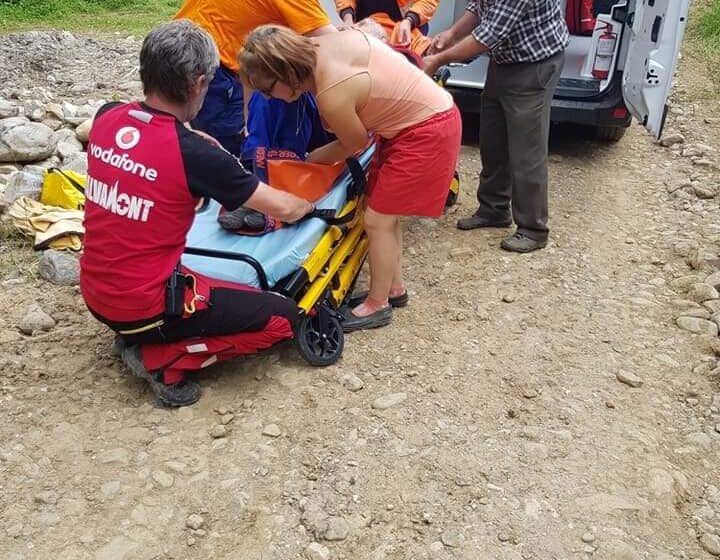 VIDEO | Două acțiuni de salvare derulate concomitent de Serviciul Public Județean Salvamont Maramureș, în zone diferite ale județului