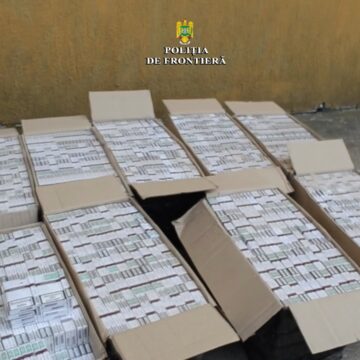 VIDEO | Aproximativ 10.000 pachete cu țigări, confiscate la granița de nord a României
