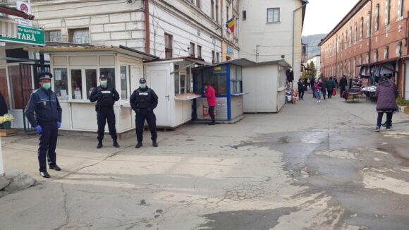 VIDEO | IPJ Maramureș: Acțiuni de prevenire și limitare a infectării cu virusul Covid-19 în zonele aglomerate din județul Maramureş VIDEO | IPJ Maramureș: Acțiuni de prevenire și limitare a infectării cu virusul Covid-19 în zonele aglomerate din județul Maramureş