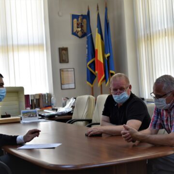 VIDEO | Medicul internist Vasile Bonaț a fost numit director medical interimar al Spitalului Județean de Urgență din Baia Mare VIDEO | Medicul internist Vasile Bonaț a fost numit director medical interimar al Spitalului Județean de Urgență din Baia Mare