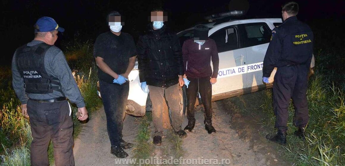 VIDEO | Trei yemeniți reținuți după ce au trecut ilegal frontiera
