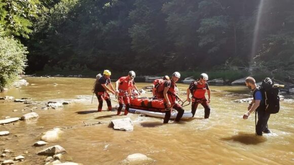 VIDEO | Acțiune complexă de salvare derulată de Salvamont Maramureș în Cheile Lăpușului VIDEO | Acțiune complexă de salvare derulată de Salvamont Maramureș în Cheile Lăpușului