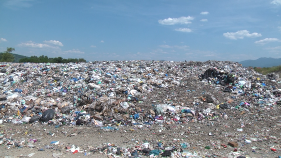 VIDEO | CJSU Maramureș: Gropile de gunoi din Sighetu Marmației și Satu Nou de Jos nu vor mai fi închise VIDEO | CJSU Maramureș: Gropile de gunoi din Sighetu Marmației și Satu Nou de Jos nu vor mai fi închise