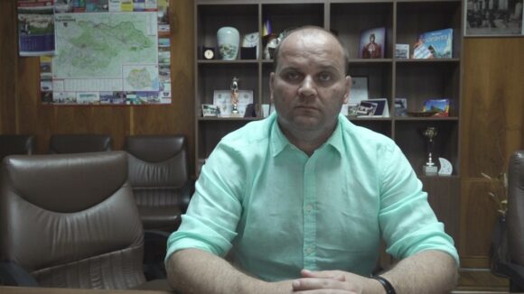 VIDEO | Peste 30 de cazuri de COVID-19 confirmate la un centru al persoanelor cu dizabilități, la Poienile de sub Munte VIDEO | Peste 30 de cazuri de COVID-19 confirmate la un centru al persoanelor cu dizabilități, la Poienile de sub Munte