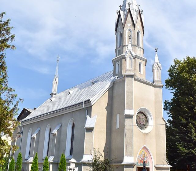 În 15 august va avea loc hramul Bisericii ortodoxe “Adormirea Maicii Domnului” din Sighetu Marmaţiei În 15 august va avea loc hramul Bisericii ortodoxe “Adormirea Maicii Domnului” din Sighetu Marmaţiei