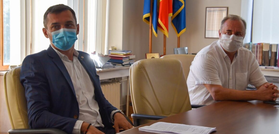 Președintele Consiliului Județean Maramureș, Gabriel Zetea i-a primit la discuții pe membrii sindicatului ”Cartel Alfa”