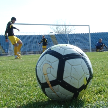 VIDEO | După o vacanță de o săptămână fotbaliștii de la Minerul Baia Mare au revenit în teren