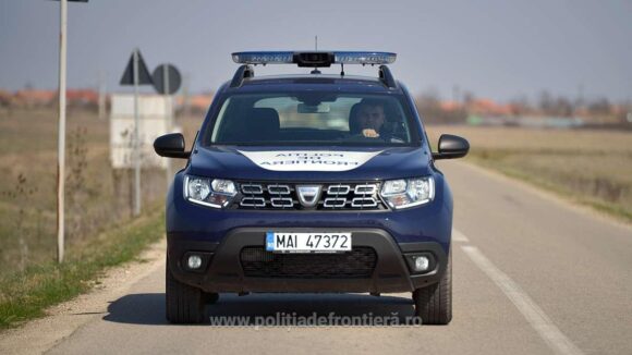 Țigări de contrabandă avea, permis de conducere ba