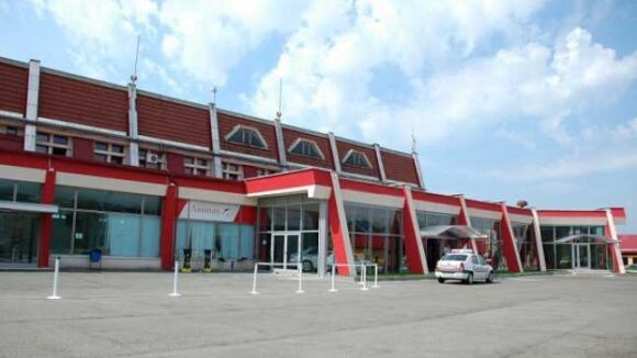 VIDEO | Patru curse regulate au fost introduse pe Aeroportul Internațional Maramureș pe ruta Baia Mare – București și retur VIDEO | Patru curse regulate au fost introduse pe Aeroportul Internațional Maramureș pe ruta Baia Mare – București și retur