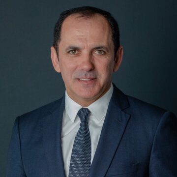 Mircea Cirț: ”Unde sunt tabletele promise elevilor, domnule (încă) primar? Dar ghiozdanele pentru clasa 0?” Mircea Cirț: ”Unde sunt tabletele promise elevilor, domnule (încă) primar? Dar ghiozdanele pentru clasa 0?”