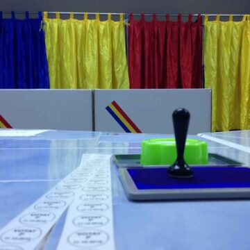 VIDEO | Măsuri speciale privind suspendarea activităților didactice în unitățile de învățământ preuniversitar în care sunt organizate secții de votare