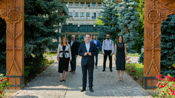 Mircea Cirț: Îl invit pe primarul Cătălin Cherecheș la o dezbatere publică Mircea Cirț: Îl invit pe primarul Cătălin Cherecheș la o dezbatere publică