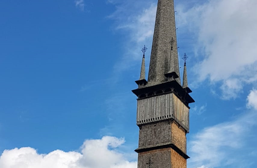 VIDEO | „Circuitul Bisericilor de lemn din Maramureș” recunoscut ca Rută Cultural Turistică de către Ministerul Economiei, Energiei și Mediului de Afaceri