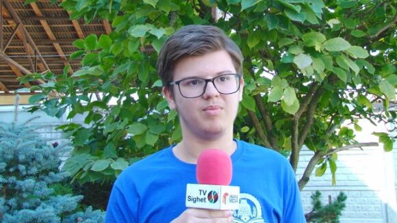 VIDEO | Vasile Vouciuc, elev la Colegiul Național ”Dragoș Vodă”, a fost premiat în cadrul unui concurs de creație, Certamen Covidianum