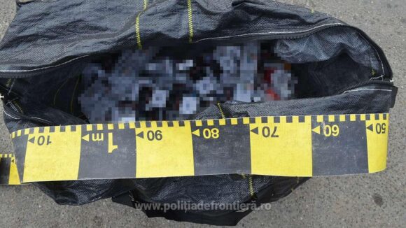 Țigări de contrabandă confiscate de polițiștii de frontieră în cooperare cu lucrători din cadrul Postului Comunal de Poliție Bârsana