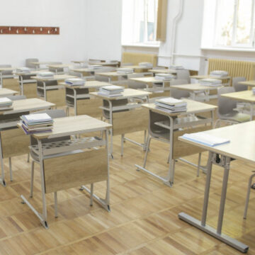Crește numărul unităților școlare din județ care vor funcționa după scenariul roșu