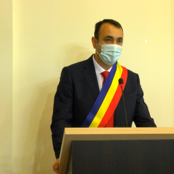 VIDEO | Azi a avut loc investirea în funcție a noului primar al Sighetului și a Consiliului Local