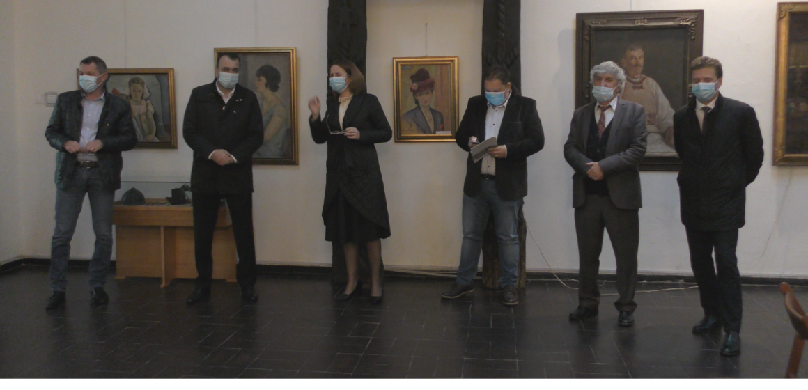 VIDEO | Muzeul Maramureșan din Sighet a găzduit vernisajul expoziției „Vasile Stoica – mare diplomat și om de cultură”